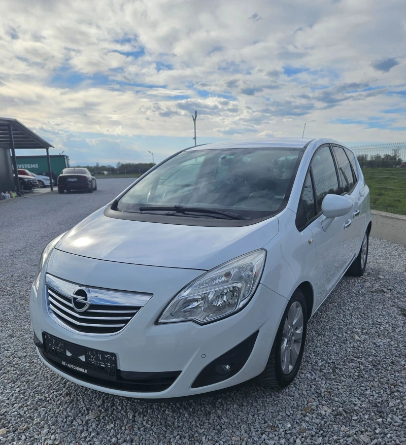 Opel Meriva Бензин Евро5 - 4300 € / 8410.07 лв. - 19582560 1 | Car24.bg Opel Meriva Бензин Евро5 - 4300 € / 8410.07 лв. - 19582560 1