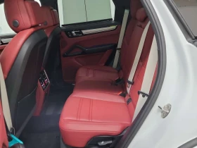 Porsche Cayenne Platinum Edition/ДИСТРОНИК/ОБДУХ/ХЕДЪП/360 КАМ/ | Auto.bg — изображение 13 Porsche Cayenne Platinum Edition/ДИСТРОНИК/ОБДУХ/ХЕДЪП/360 КАМ/ | Auto.bg — изображение 13