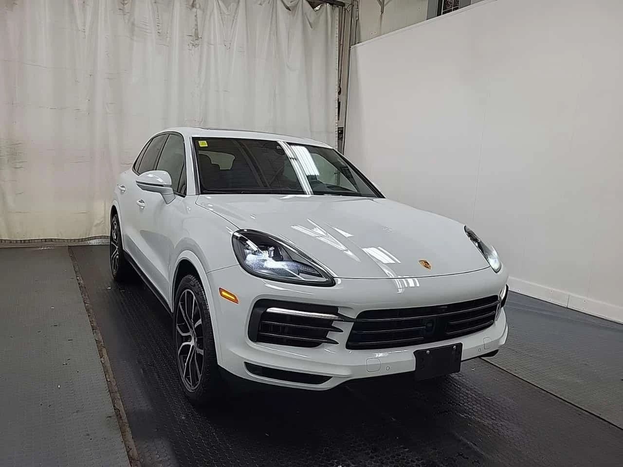 Porsche Cayenne Platinum Edition/ДИСТРОНИК/ОБДУХ/ХЕДЪП/360 КАМ/ | Auto.bg — изображение 1 Porsche Cayenne Platinum Edition/ДИСТРОНИК/ОБДУХ/ХЕДЪП/360 КАМ/ | Auto.bg — изображение 1
