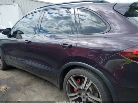 Porsche Cayenne 4.8L V-8 DI, DOHC, VVT, TURBO, 500HP* КЛИП НА МОТО | Auto.bg — изображение 13 Porsche Cayenne 4.8L V-8 DI, DOHC, VVT, TURBO, 500HP* КЛИП НА МОТО | Auto.bg — изображение 13