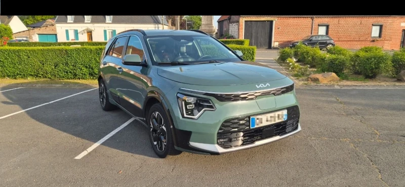 Kia Niro PREMIUM 65KW 204КС - 24900 € / 48700.17 лв. - 27140770 1 | Car24.bg Kia Niro PREMIUM 65KW 204КС - 24900 € / 48700.17 лв. - 27140770 1