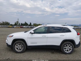 Снимка Jeep Cherokee