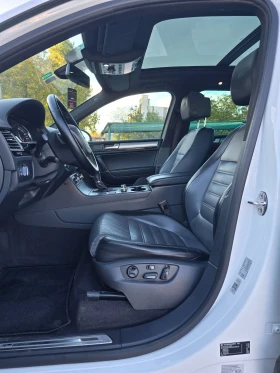 VW Touareg 3.0TDI/3XR-LINE/ПАНОР./FULL/ШВЕЙЦ. - 17499 € - 56563355 10 | Car24.bg VW Touareg 3.0TDI/3XR-LINE/ПАНОР./FULL/ШВЕЙЦ. - 17499 € - 56563355 10