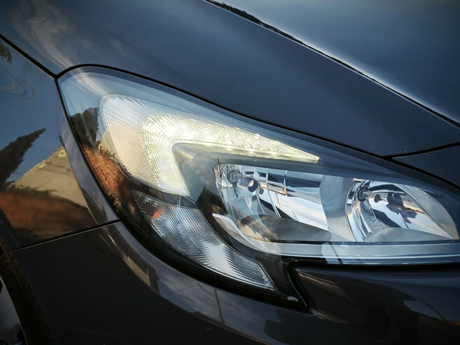 Opel Corsa Напълно Обслужен/ Нови Гуми/EURO6B - изображение 6 | Auto.bg Opel Corsa Напълно Обслужен/ Нови Гуми/EURO6B - изображение 6