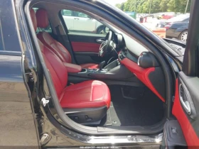 Alfa Romeo Giulia TI PREMIUM SPORT/CAM/FULL | Auto.bg — изображение 5 Alfa Romeo Giulia TI PREMIUM SPORT/CAM/FULL | Auto.bg — изображение 5