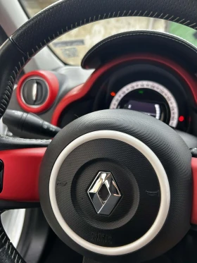 Renault Twingo - 6000 € / 11734.98 лв. - 42336853 12 | Car24.bg Renault Twingo - 6000 € / 11734.98 лв. - 42336853 12