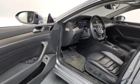 VW Arteon R LIINE 4Motion / СЕРТИФИКАТ ЗА ОТЛИЧНО КАЧЕСТВО | Auto.bg — изображение 10 VW Arteon R LIINE 4Motion / СЕРТИФИКАТ ЗА ОТЛИЧНО КАЧЕСТВО | Auto.bg — изображение 10