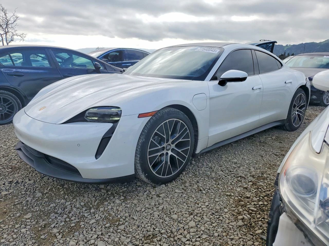 Porsche Taycan RWD | Auto.bg — изображение 1 Porsche Taycan RWD | Auto.bg — изображение 1