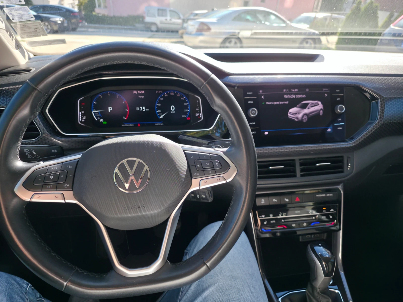 VW T-Cross 1.5 TSI DSG Style R-line 150 hp - изображение 4 | Auto.bg VW T-Cross 1.5 TSI DSG Style R-line 150 hp - изображение 4