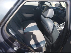 Hyundai Venue 1.6L I-4 DOHC, VVT, 121HP Front Wheel Drive | Auto.bg — изображение 8 Hyundai Venue 1.6L I-4 DOHC, VVT, 121HP Front Wheel Drive | Auto.bg — изображение 8