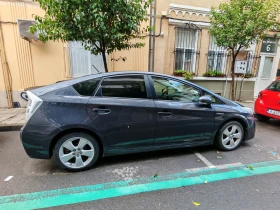 Toyota Prius undefined | Auto.bg — изображение 4 Toyota Prius undefined | Auto.bg — изображение 4