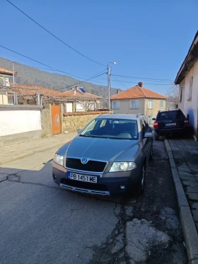 Skoda Octavia scout - 7310 € / 14297.12 лв. - 68908502 3 | Car24.bg Skoda Octavia scout - 7310 € / 14297.12 лв. - 68908502 3