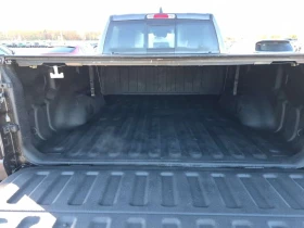Dodge RAM 1500 SPORT CREW CAB STD BED * CARFAX * ФИНАНСИРАНЕ | Auto.bg — изображение 14 Dodge RAM 1500 SPORT CREW CAB STD BED * CARFAX * ФИНАНСИРАНЕ | Auto.bg — изображение 14