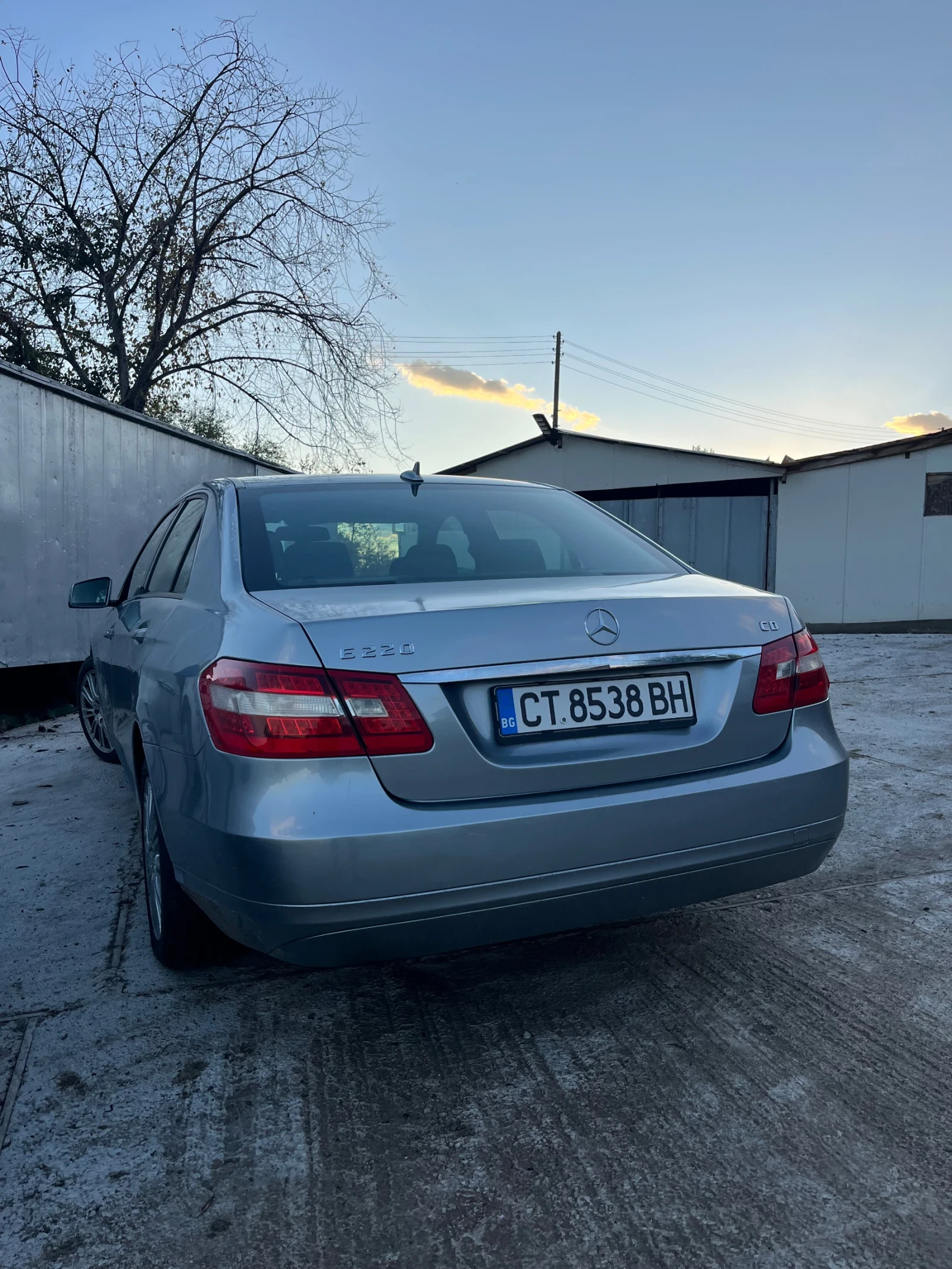 Mercedes-Benz E 220  - изображение 2 | Auto.bg Mercedes-Benz E 220  - изображение 2