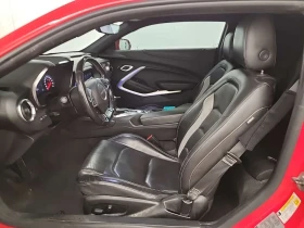 Chevrolet Camaro 3.6 * 3LT * ОБДУХВАНЕ * РЪЧКА * CARFAX * | Auto.bg — изображение 8 Chevrolet Camaro 3.6 * 3LT * ОБДУХВАНЕ * РЪЧКА * CARFAX * | Auto.bg — изображение 8