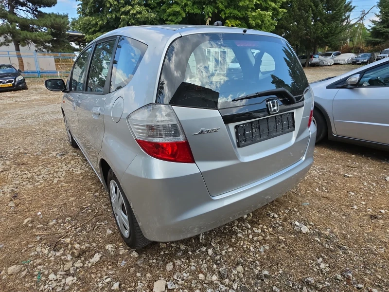 Honda Jazz 1.2i - 3700 € / 7236.57 лв. - 19109935 1 | Car24.bg Honda Jazz 1.2i - 3700 € / 7236.57 лв. - 19109935 1