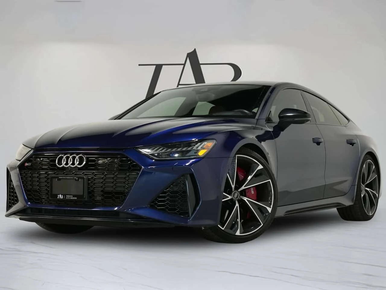Audi Rs7 / B&O / ХЕД-ЪП / ОБДУХВАНЕ / 360 | Auto.bg — изображение 1 Audi Rs7 / B&O / ХЕД-ЪП / ОБДУХВАНЕ / 360 | Auto.bg — изображение 1