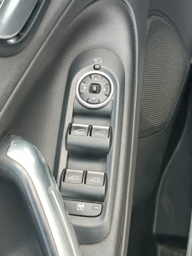 Ford S-Max 2, 2 TDCi, КОЖА, ПЕРФЕКТЕН, ЛИЗИНГ - 3599 € - 74655170 7 | Car24.bg Ford S-Max 2, 2 TDCi, КОЖА, ПЕРФЕКТЕН, ЛИЗИНГ - 3599 € - 74655170 7