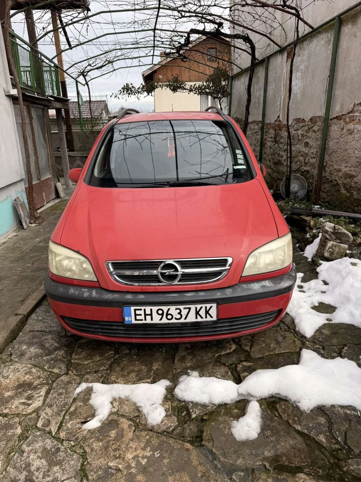 Opel Zafira undefined | Auto.bg — изображение 1 Opel Zafira undefined | Auto.bg — изображение 1