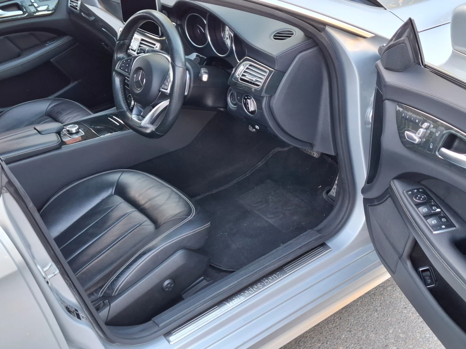 Mercedes-Benz CLS 350 AMG* CDI* 9G TRONIC* MULTIBEAM LED * CARPLAY - изображение 9 | Auto.bg Mercedes-Benz CLS 350 AMG* CDI* 9G TRONIC* MULTIBEAM LED * CARPLAY - изображение 9