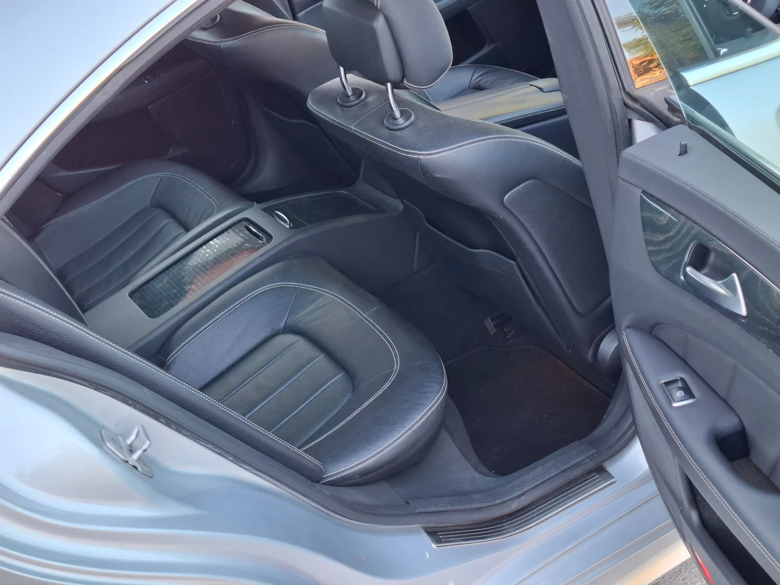 Mercedes-Benz CLS 350 AMG* CDI* 9G TRONIC* MULTIBEAM LED * CARPLAY - изображение 10 | Auto.bg Mercedes-Benz CLS 350 AMG* CDI* 9G TRONIC* MULTIBEAM LED * CARPLAY - изображение 10