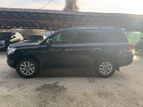 Toyota Land cruiser 200, 6+ 1, УНИКАТ - 109999 лв. / 56241.60 € - 83168478 5 | Car24.bg Toyota Land cruiser 200, 6+ 1, УНИКАТ - 109999 лв. / 56241.60 € - 83168478 5
