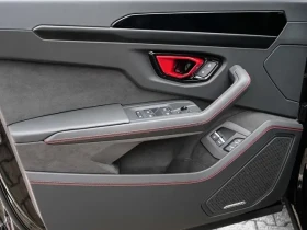 Lamborghini Urus SE = Carbon Ceramic Brakes = Гаранция - 577250 лв. / 295143.24 € - 76721028 5 | Car24.bg Lamborghini Urus SE = Carbon Ceramic Brakes = Гаранция - 577250 лв. / 295143.24 € - 76721028 5