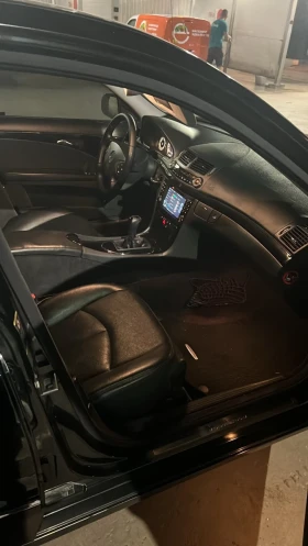 Mercedes-Benz E 240 2.4 Бензин/Газ - 2999 € - 22493996 3 | Car24.bg Mercedes-Benz E 240 2.4 Бензин/Газ - 2999 € - 22493996 3
