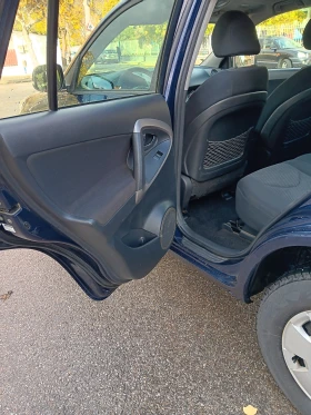 Toyota Rav4 -2.0-БЕНЗИН-150к.с.-4x4-ТЕГЛИЧ-NAVI-КЛИМАТРОНИК!!! - 5999 € - 57942799 5 | Car24.bg Toyota Rav4 -2.0-БЕНЗИН-150к.с.-4x4-ТЕГЛИЧ-NAVI-КЛИМАТРОНИК!!! - 5999 € - 57942799 5