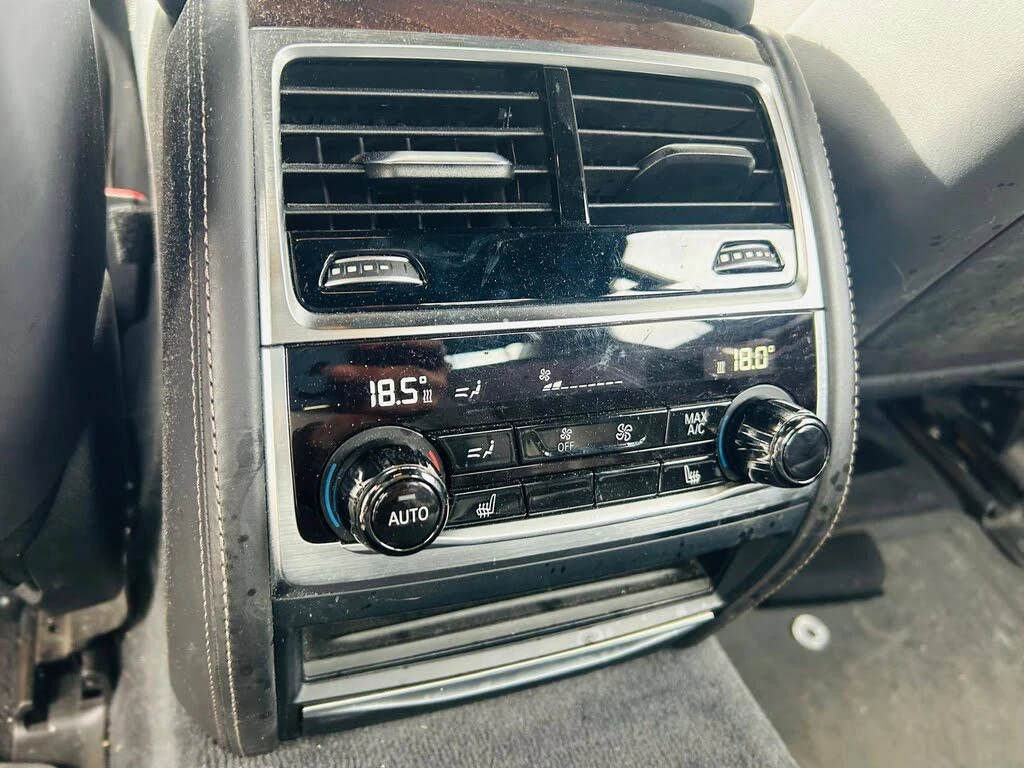 BMW 750 7 Series xDrive * АвтоКредит* (ЦЕНА ДО БГ) - изображение 9 | Auto.bg BMW 750 7 Series xDrive * АвтоКредит* (ЦЕНА ДО БГ) - изображение 9