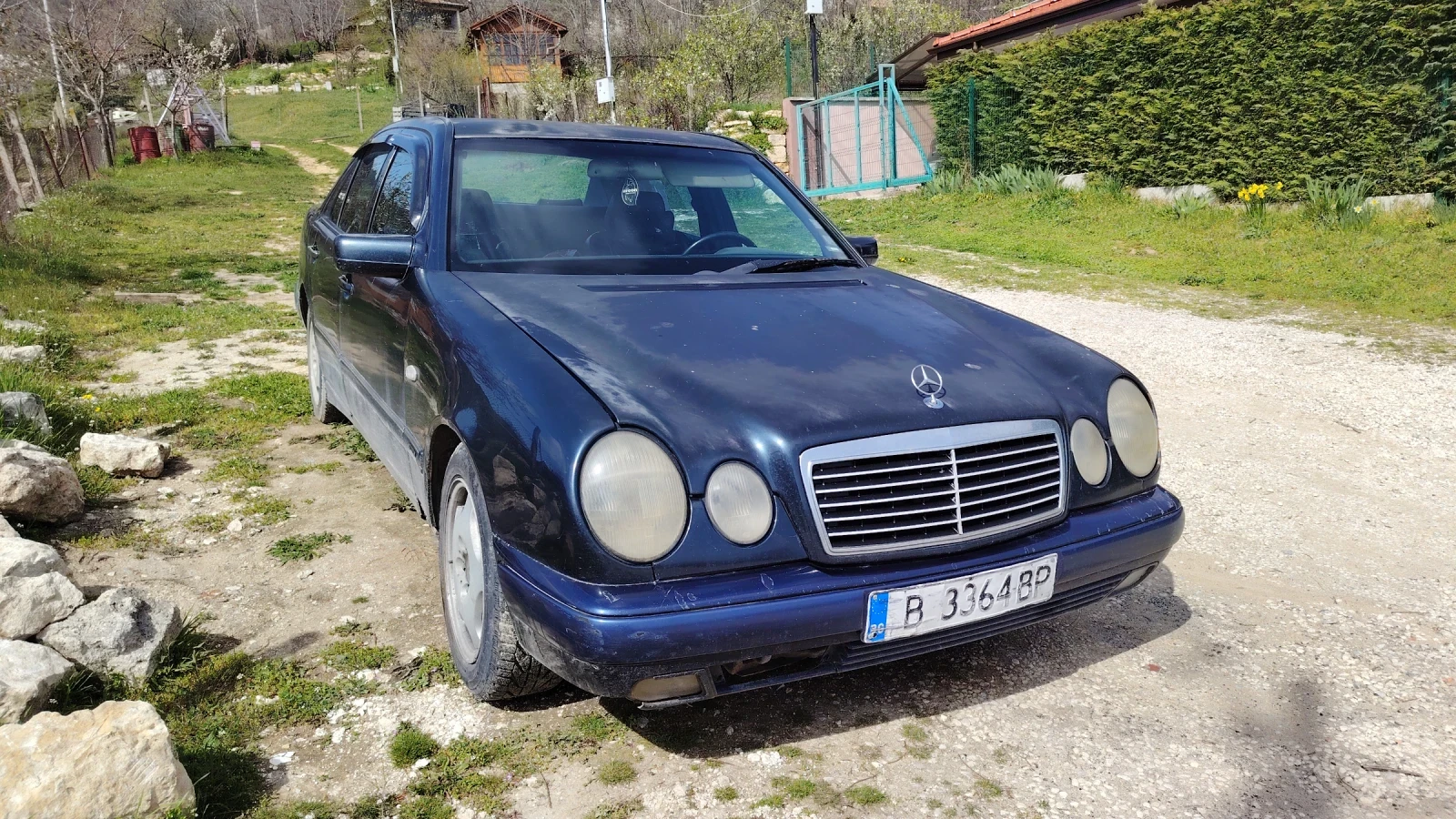 Mercedes-Benz E 200 undefined | Auto.bg — изображение 1 Mercedes-Benz E 200 undefined | Auto.bg — изображение 1