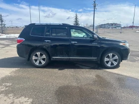 Toyota Highlander LIMITED * КАМЕРА * ШИБИДАХ * CARFAX * | Auto.bg — изображение 4 Toyota Highlander LIMITED * КАМЕРА * ШИБИДАХ * CARFAX * | Auto.bg — изображение 4