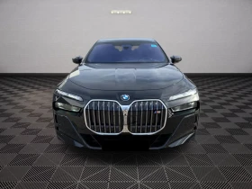 BMW i7 M70 / THEATRE SCREEN / B&W / SKY LOUNGE / EXECUTIV - 71980 € / 140780.64 лв. - 57262656 2 | Car24.bg BMW i7 M70 / THEATRE SCREEN / B&W / SKY LOUNGE / EXECUTIV - 71980 € / 140780.64 лв. - 57262656 2