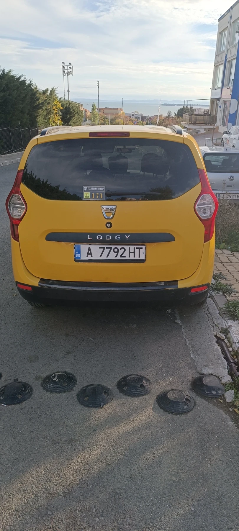 Dacia Lodgy 1.5 Dci - изображение 3 | Auto.bg Dacia Lodgy 1.5 Dci - изображение 3