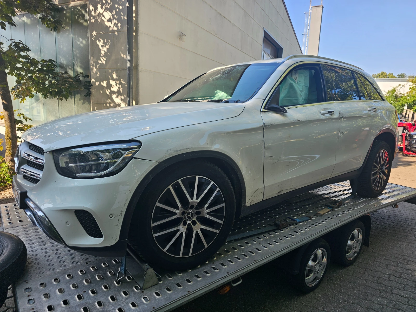Mercedes-Benz GLC 200 4Matic 62000km | Auto.bg — изображение 1 Mercedes-Benz GLC 200 4Matic 62000km | Auto.bg — изображение 1