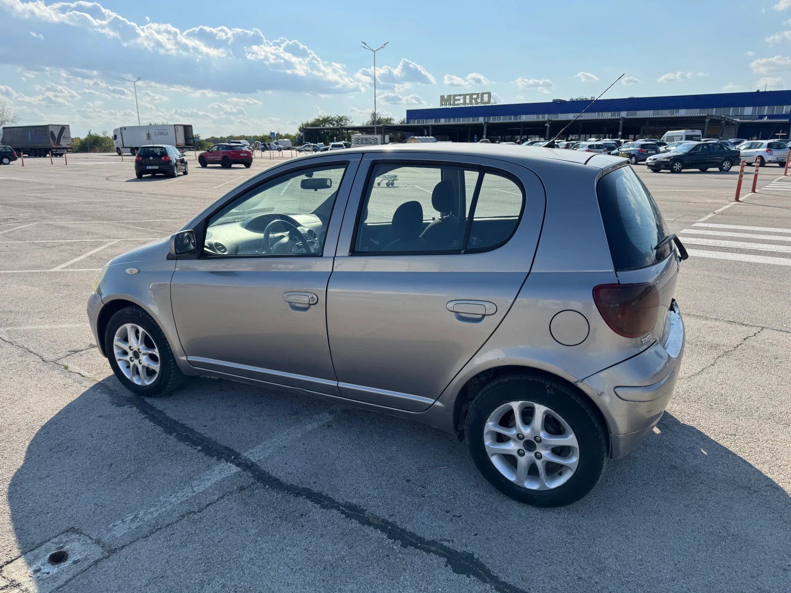Toyota Yaris  - изображение 2 | Auto.bg Toyota Yaris  - изображение 2