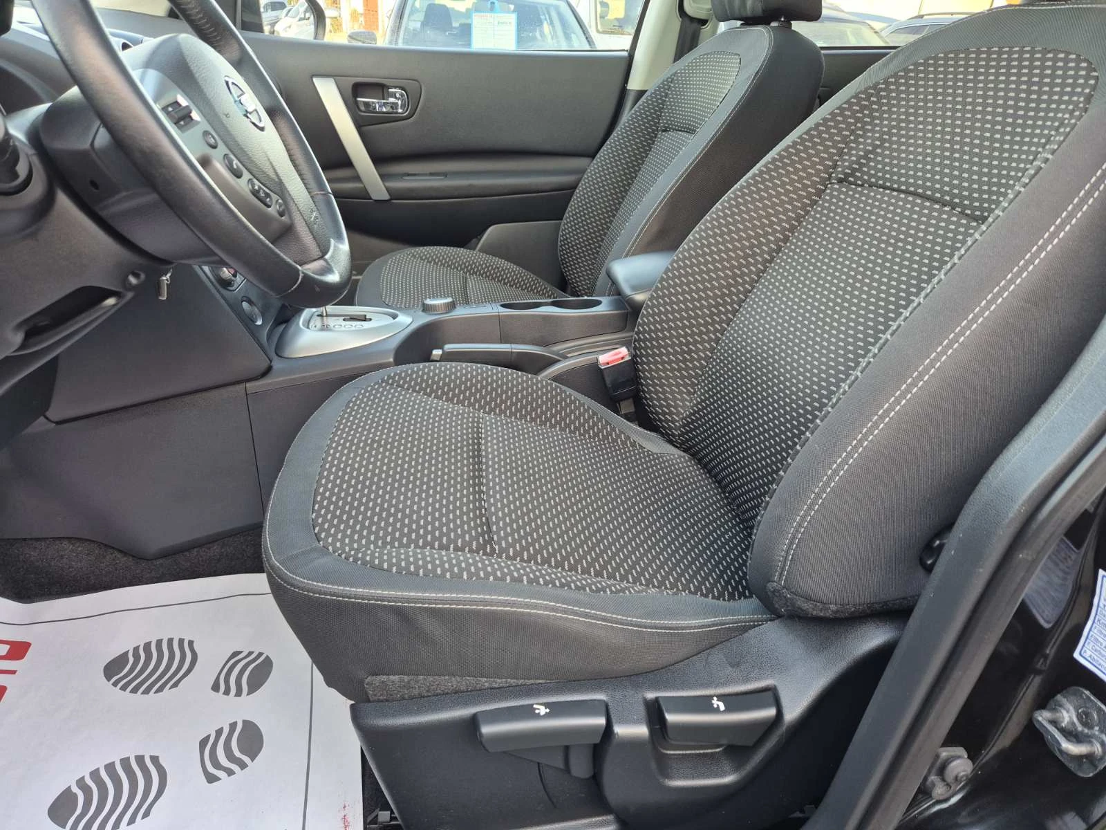 Nissan Qashqai + 2-2.0i-4X4-7 МЕСТА-AUTOMATIC - изображение 6 | Auto.bg Nissan Qashqai + 2-2.0i-4X4-7 МЕСТА-AUTOMATIC - изображение 6