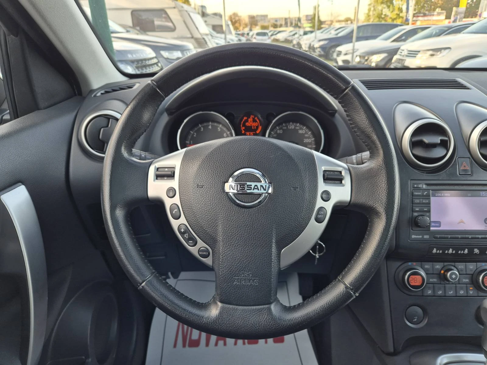 Nissan Qashqai + 2-2.0i-4X4-7 МЕСТА-AUTOMATIC - изображение 8 | Auto.bg Nissan Qashqai + 2-2.0i-4X4-7 МЕСТА-AUTOMATIC - изображение 8