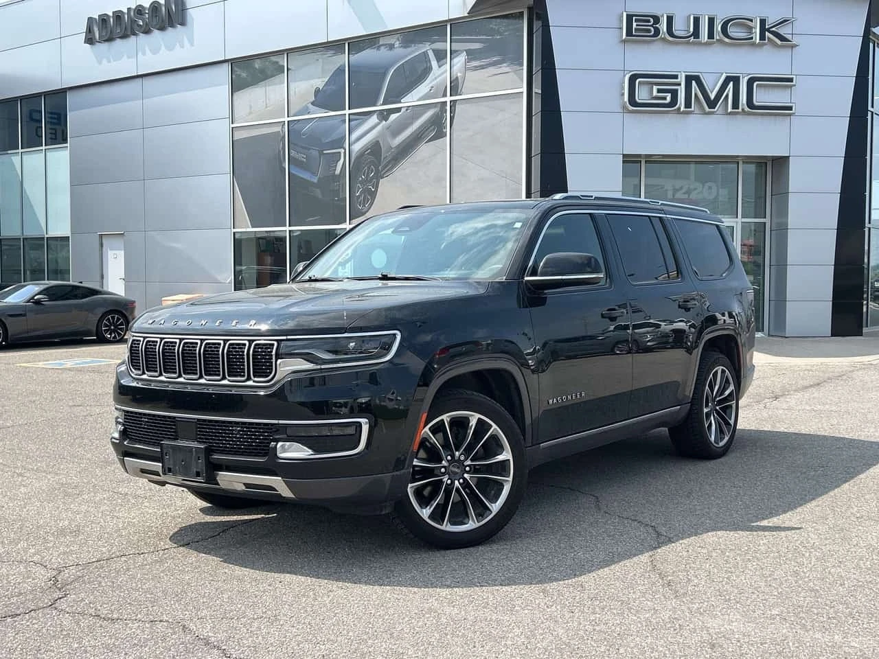 Jeep Grand Wagoneer * 5.7 Series III 4x4 * 7 Места * AWD * CARFAX * | Auto.bg — изображение 1 Jeep Grand Wagoneer * 5.7 Series III 4x4 * 7 Места * AWD * CARFAX * | Auto.bg — изображение 1