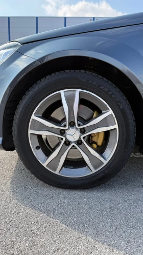 Mercedes-Benz C 350 Edition C - 8799 € / 17209.35 лв. - 90546729 12 | Car24.bg Mercedes-Benz C 350 Edition C - 8799 € / 17209.35 лв. - 90546729 12