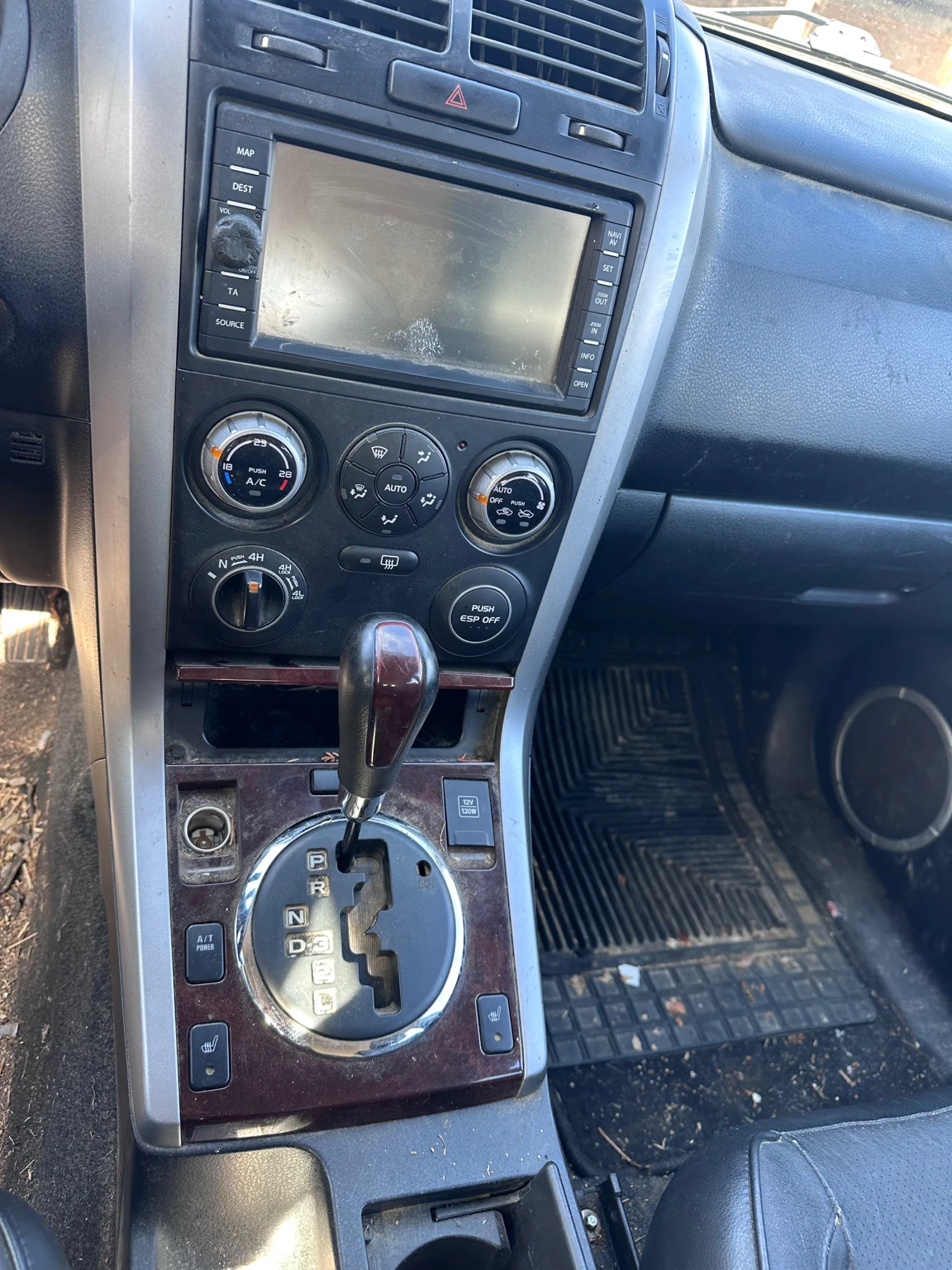 Suzuki Grand vitara 2.0 Автоматик - изображение 8 | Auto.bg Suzuki Grand vitara 2.0 Автоматик - изображение 8