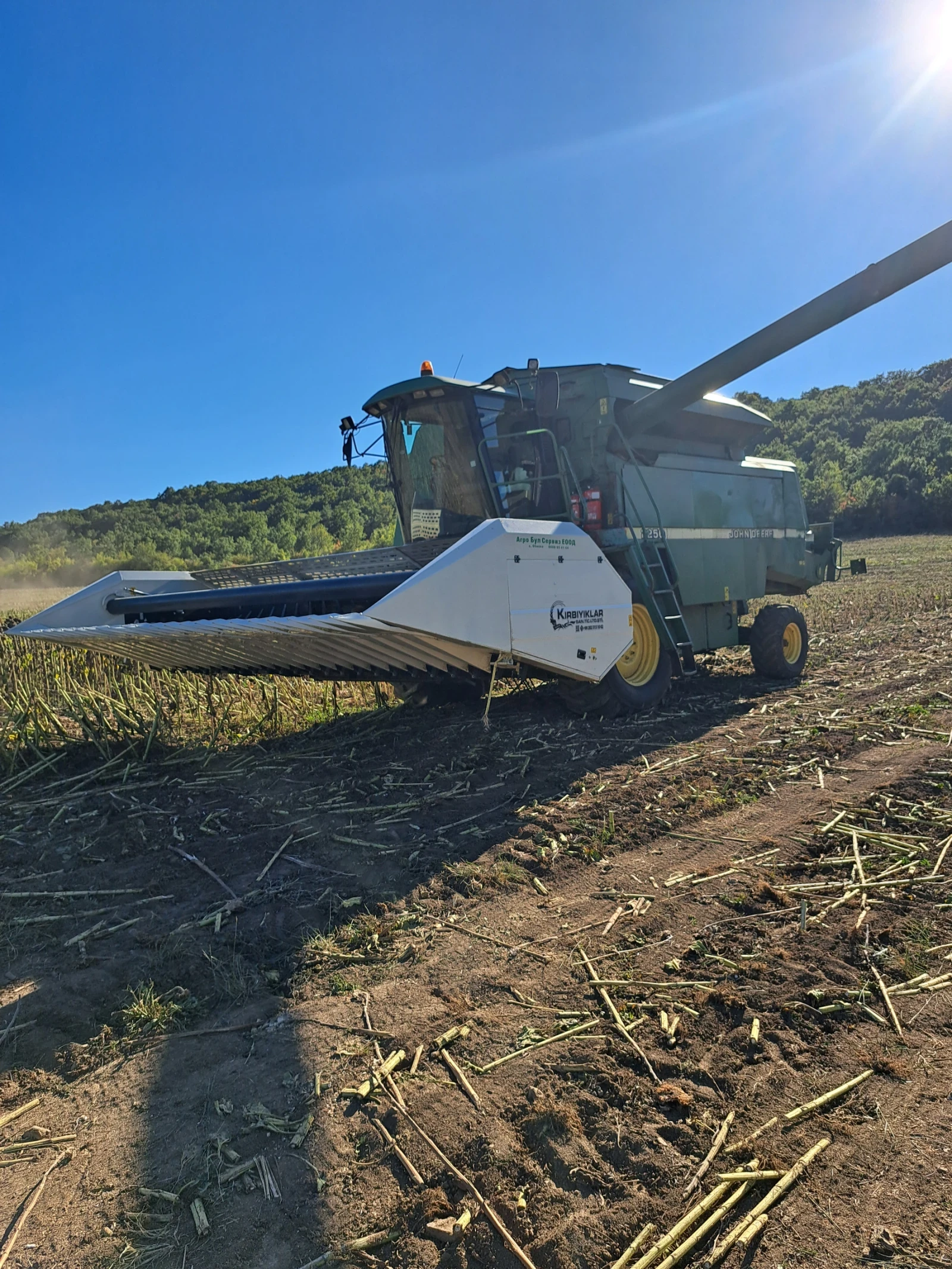 Комбайн John Deere 2256 - изображение 4 | Auto.bg Комбайн John Deere 2256 - изображение 4