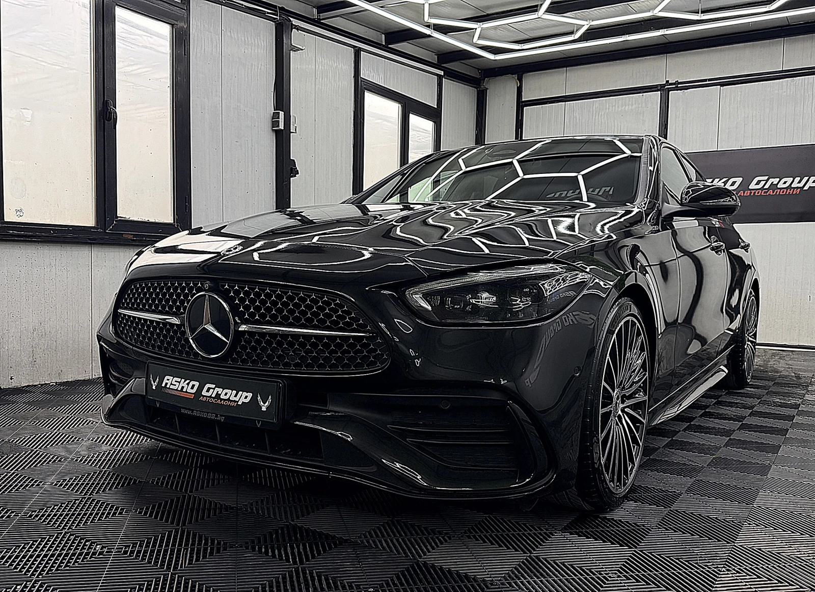 Mercedes-Benz C 300 AMG-line/3D-kamera/KeylessGo/TOP!!!СОБСТВЕН ЛИЗИНГ | Auto.bg — изображение 1 Mercedes-Benz C 300 AMG-line/3D-kamera/KeylessGo/TOP!!!СОБСТВЕН ЛИЗИНГ | Auto.bg — изображение 1