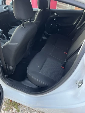 Peugeot 208 1.2 /82к./EURO6/ПЕРФЕКТНО СЪСТОЯНИЕ! - 11500 лв. / 5879.86 € - 54050678 7 | Car24.bg Peugeot 208 1.2 /82к./EURO6/ПЕРФЕКТНО СЪСТОЯНИЕ! - 11500 лв. / 5879.86 € - 54050678 7