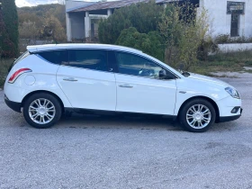 Lancia Delta 1.6 M-jet 120 кс 2011г Нави Кожа АВТОМАТ !! - 7300 лв. / 3732.43 € - 81121033 8 | Car24.bg Lancia Delta 1.6 M-jet 120 кс 2011г Нави Кожа АВТОМАТ !! - 7300 лв. / 3732.43 € - 81121033 8