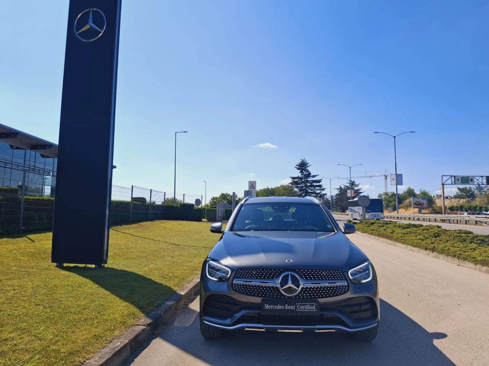 Mercedes-Benz GLC 300 de 4MATIC - изображение 2 | Auto.bg Mercedes-Benz GLC 300 de 4MATIC - изображение 2