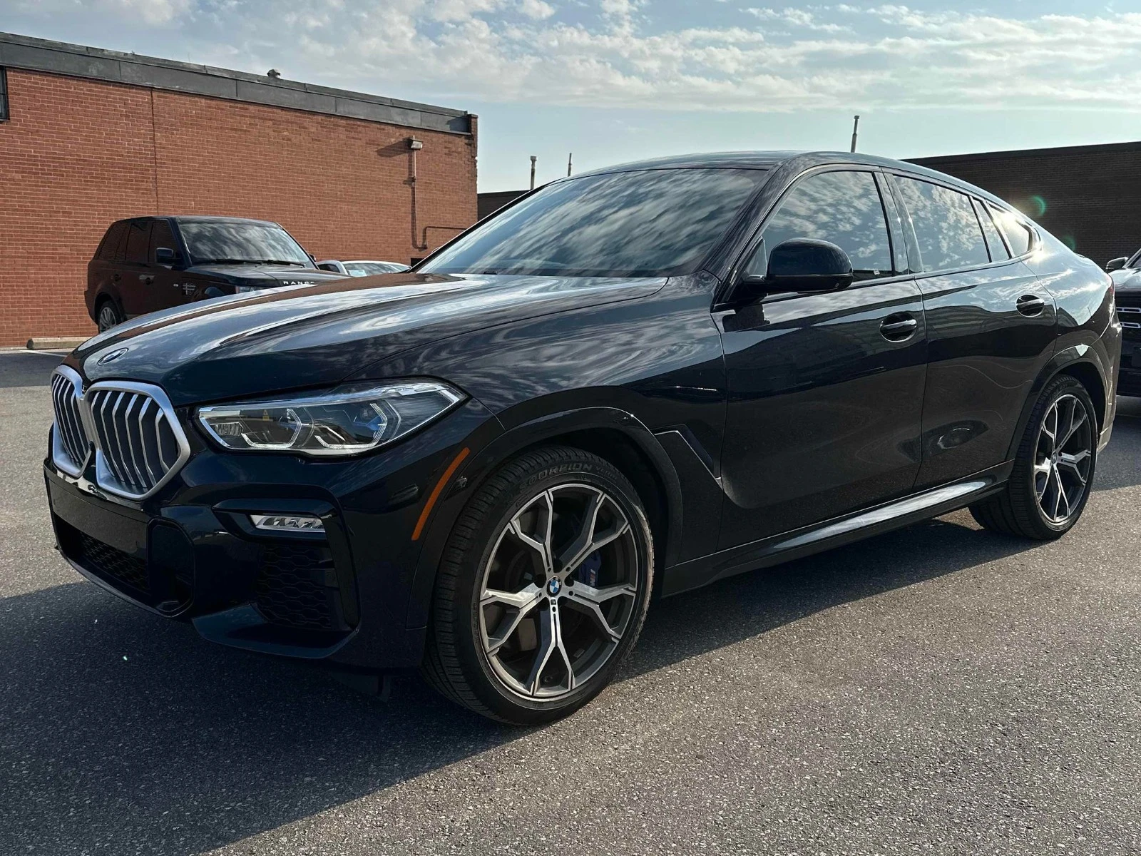 BMW X6 X40I Цена до България & АвтоКредит | Auto.bg — изображение 1 BMW X6 X40I Цена до България & АвтоКредит | Auto.bg — изображение 1