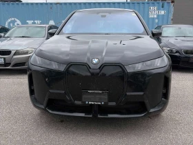 BMW iX xDrive60 | CARFAX | ГЛАВНО ПРЕДСТАВИТЕЛСТВО НА BMW | Auto.bg — изображение 2 BMW iX xDrive60 | CARFAX | ГЛАВНО ПРЕДСТАВИТЕЛСТВО НА BMW | Auto.bg — изображение 2