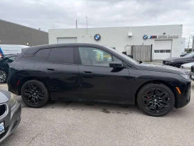BMW iX xDrive60 | CARFAX | ГЛАВНО ПРЕДСТАВИТЕЛСТВО НА BMW | Auto.bg — изображение 4 BMW iX xDrive60 | CARFAX | ГЛАВНО ПРЕДСТАВИТЕЛСТВО НА BMW | Auto.bg — изображение 4