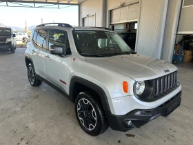 Jeep Renegade 2.0D* 170ps* 4x4* TRAIL HAWK* КОЖА* НАВИ* КАМЕРА* | Auto.bg — изображение 3 Jeep Renegade 2.0D* 170ps* 4x4* TRAIL HAWK* КОЖА* НАВИ* КАМЕРА* | Auto.bg — изображение 3
